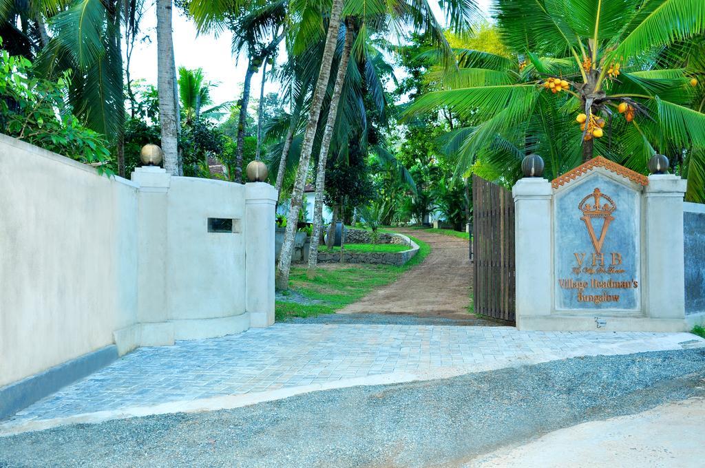Village Headman'S Five Bedrooms Entire Bungalow Induruwa Exterior photo
