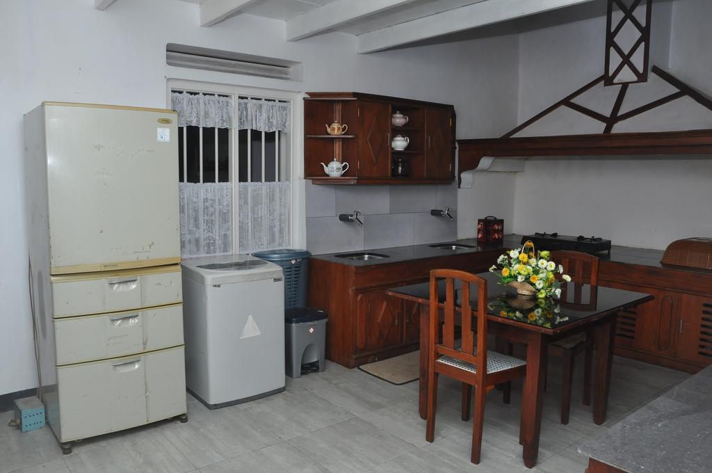 Village Headman'S Five Bedrooms Entire Bungalow Induruwa Exterior photo