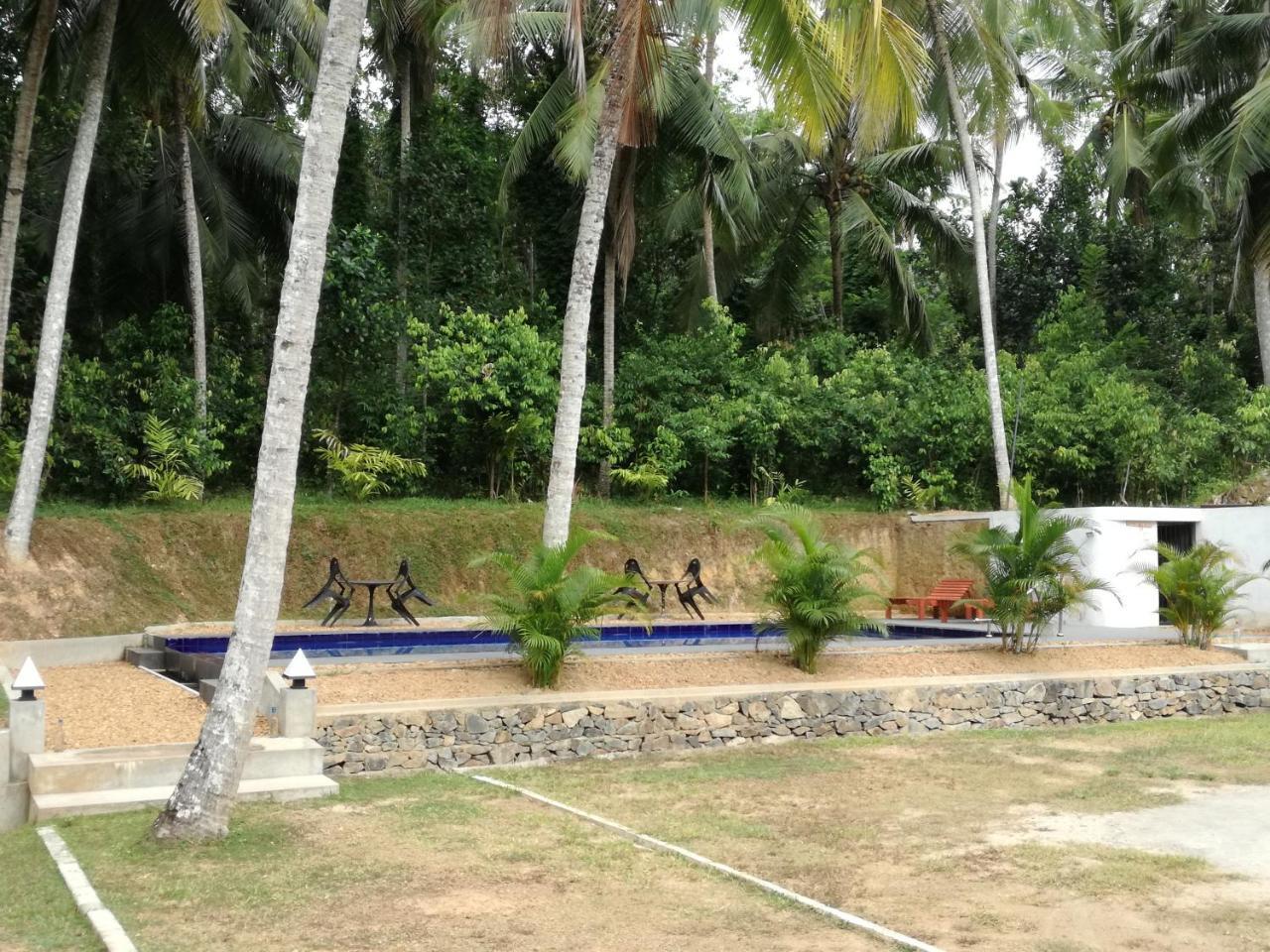 Village Headman'S Five Bedrooms Entire Bungalow Induruwa Exterior photo